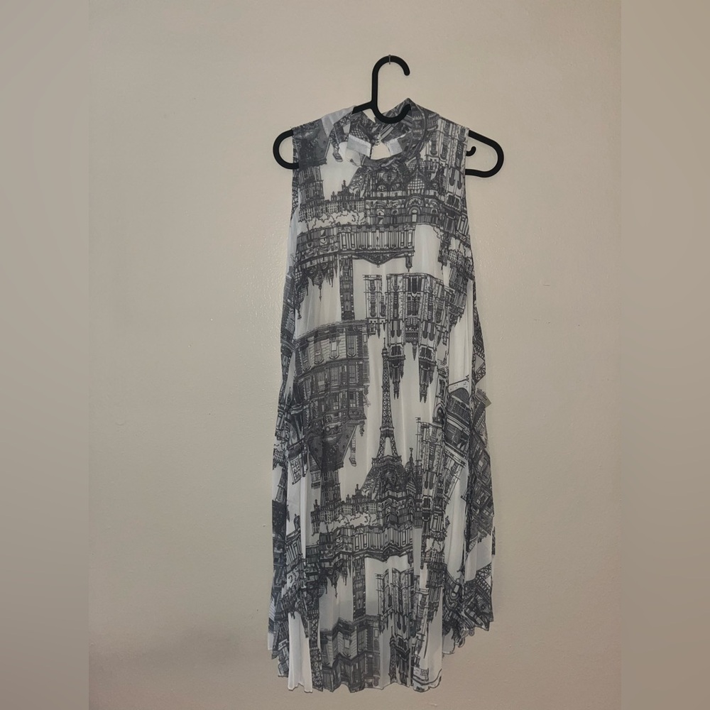 Pattern dress